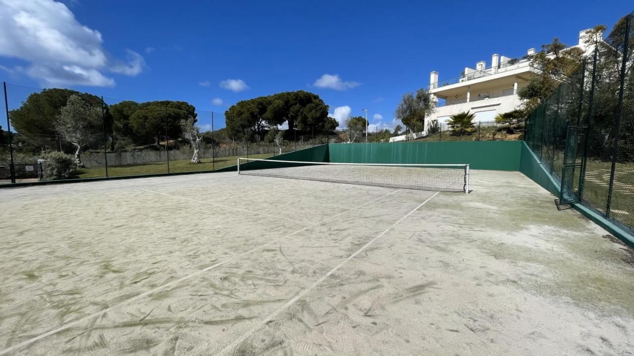 Charmant Appartement A 1Km De La Plage, Avec Piscine A Albufeira Exterior photo