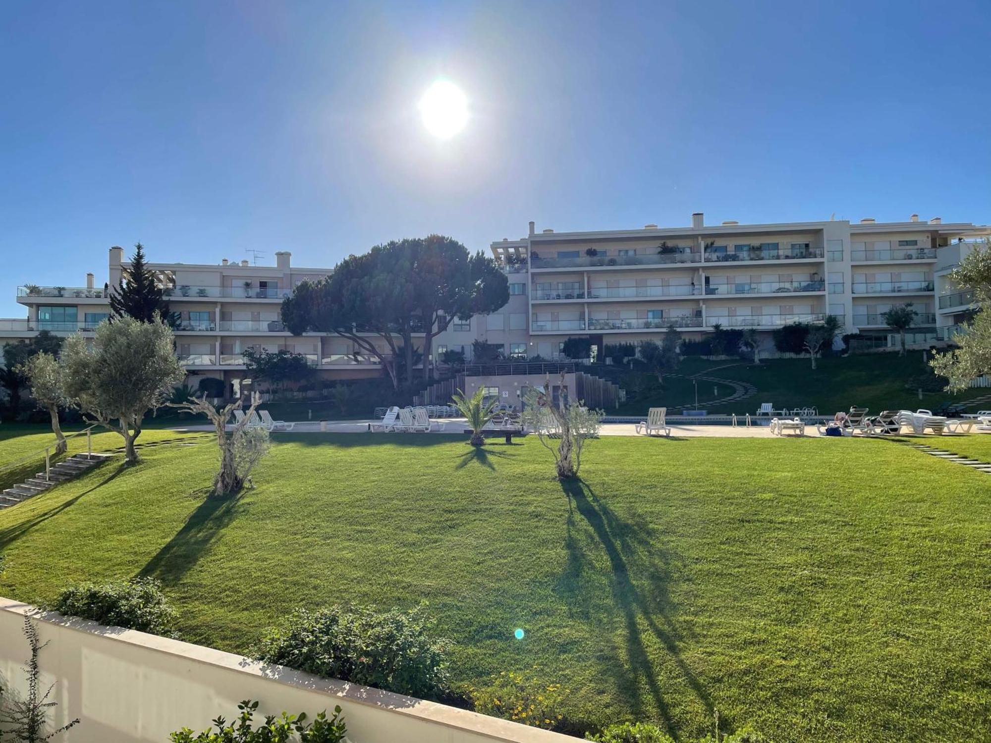 Charmant Appartement A 1Km De La Plage, Avec Piscine A Albufeira Exterior photo